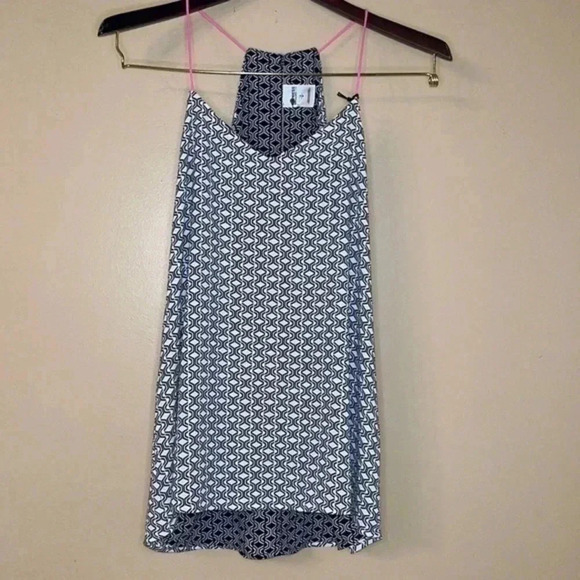 Awesome, reversible cami.  NWT - Picture 1 of 10